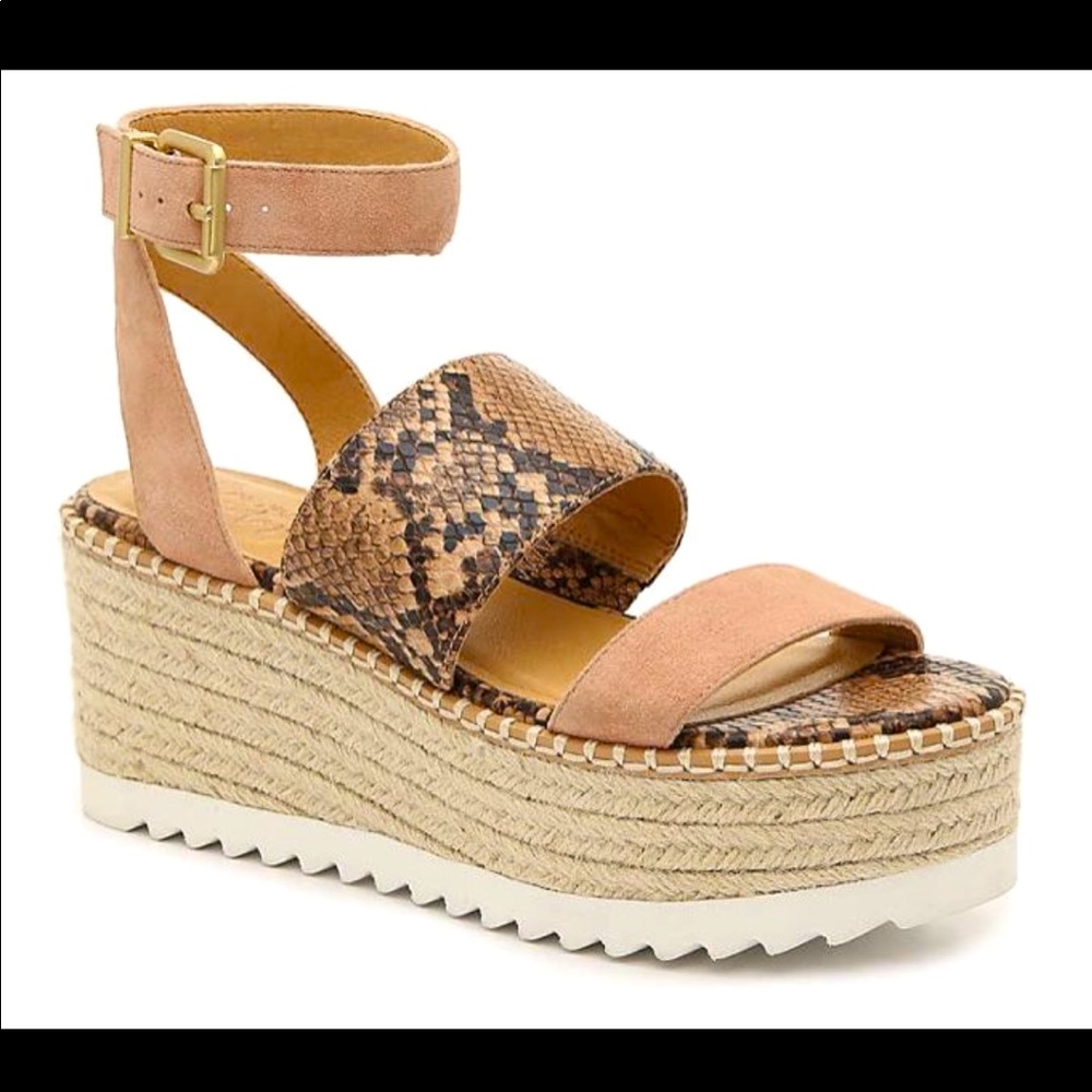 Crown Vintage. Woman’s size 10. Espadrille platform.